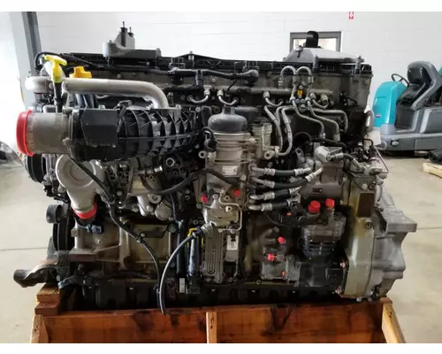 DETROIT DIESEL DD13 Engine