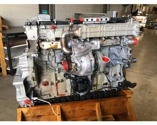 DETROIT DIESEL DD13 Engine