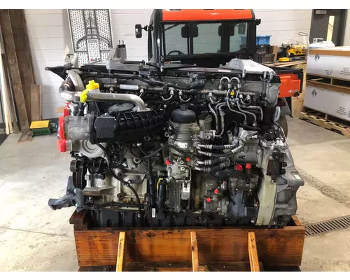 DETROIT DIESEL DD13 Engine