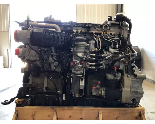 DETROIT DIESEL DD13 Engine