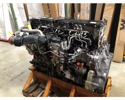 DETROIT DIESEL DD13 Engine