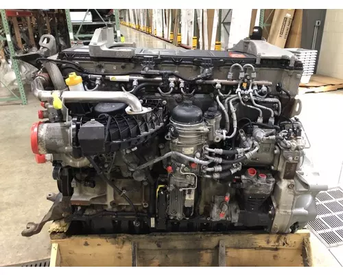 DETROIT DIESEL DD13 Engine