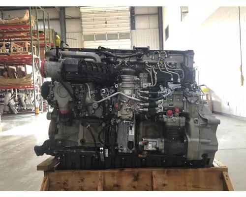 DETROIT DIESEL DD13 Engine