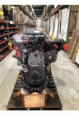 DETROIT DIESEL DD13 Engine