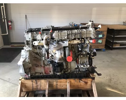 DETROIT DIESEL DD13 Engine