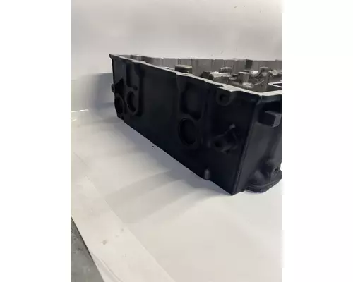 DETROIT DIESEL DD13 Valve Cover