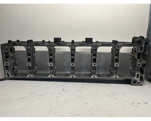 DETROIT DIESEL DD13 Valve Cover