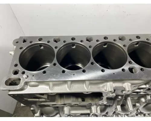 DETROIT DIESEL DD15 Cylinder Block