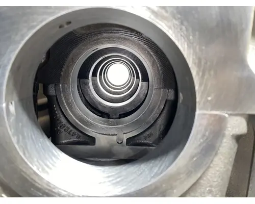 DETROIT DIESEL DD15 Cylinder Block