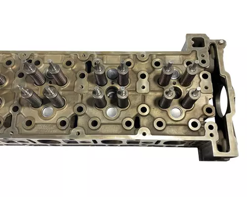 DETROIT DIESEL DD15 Cylinder Head