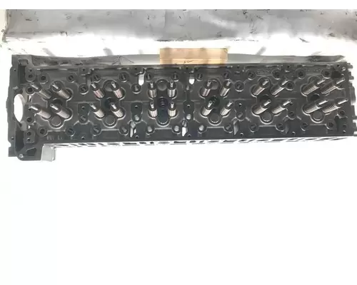 DETROIT DIESEL DD15 Cylinder Head