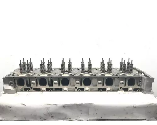 DETROIT DIESEL DD15 Cylinder Head