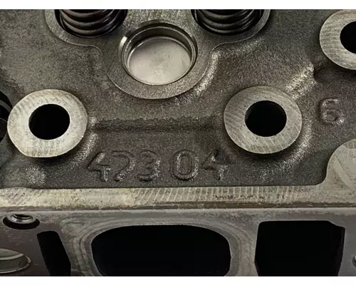 DETROIT DIESEL DD15 Cylinder Head