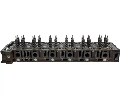 DETROIT DIESEL DD15 Cylinder Head