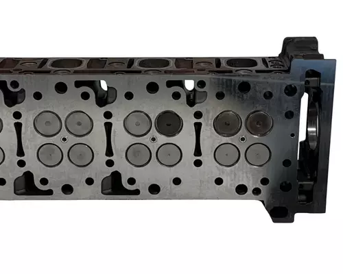 DETROIT DIESEL DD15 Cylinder Head