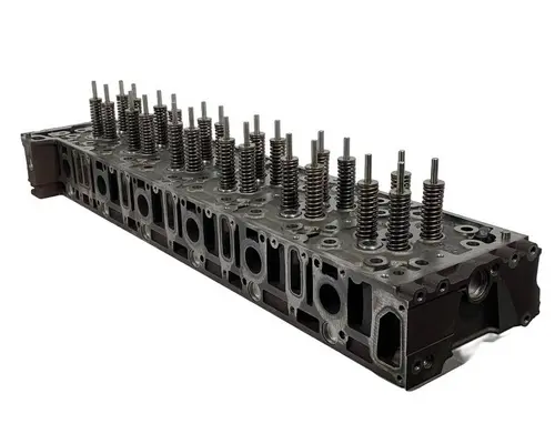 DETROIT DIESEL DD15 Cylinder Head