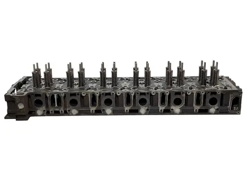 DETROIT DIESEL DD15 Cylinder Head