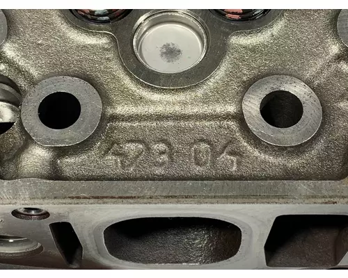 DETROIT DIESEL DD15 Cylinder Head