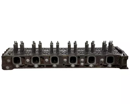 DETROIT DIESEL DD15 Cylinder Head