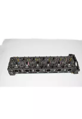 DETROIT DIESEL DD15 Cylinder Head