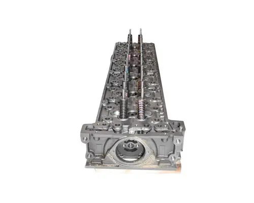 DETROIT DIESEL DD15 Cylinder Head