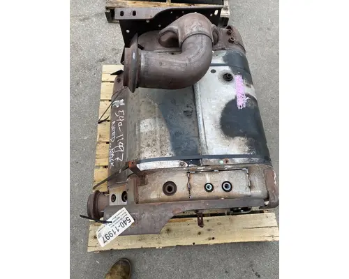 DETROIT DIESEL DD15 DPF (Diesel Particulate Filter)