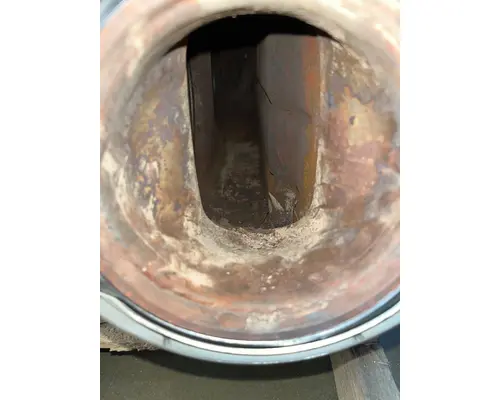 DETROIT DIESEL DD15 DPF (Diesel Particulate Filter)