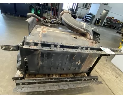 DETROIT DIESEL DD15 DPF (Diesel Particulate Filter)