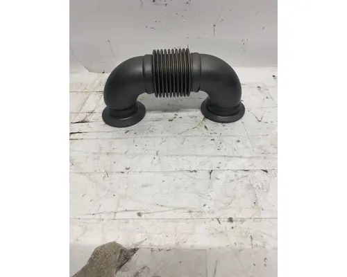 DETROIT DIESEL DD15 EGR Line