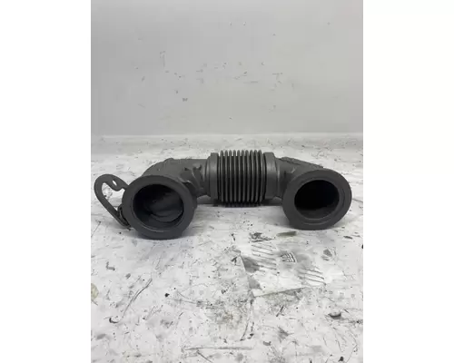 DETROIT DIESEL DD15 EGR Plumbing