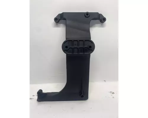 DETROIT DIESEL DD15 Engine Bracket