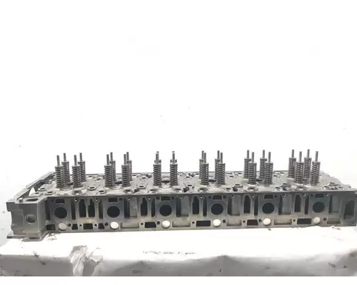 DETROIT DIESEL DD15 Engine Cylinder Head