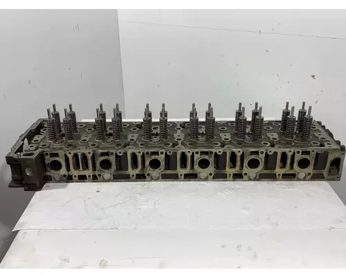 DETROIT DIESEL DD15 Engine Cylinder Head