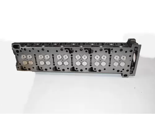 DETROIT DIESEL DD15 Engine Cylinder Head