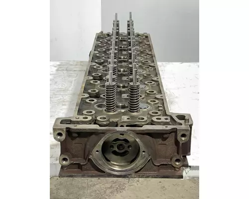 DETROIT DIESEL DD15 Engine Cylinder Head