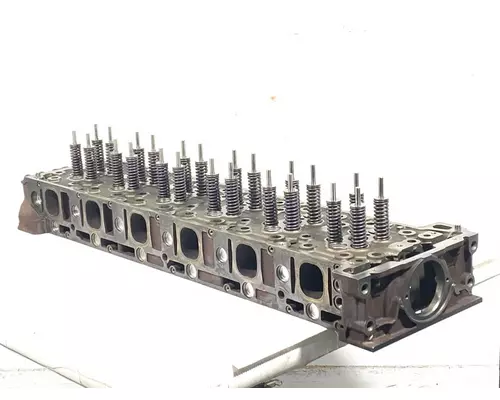 DETROIT DIESEL DD15 Engine Cylinder Head