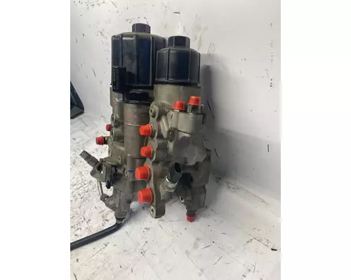 DETROIT DIESEL DD15 Engine Filter Base