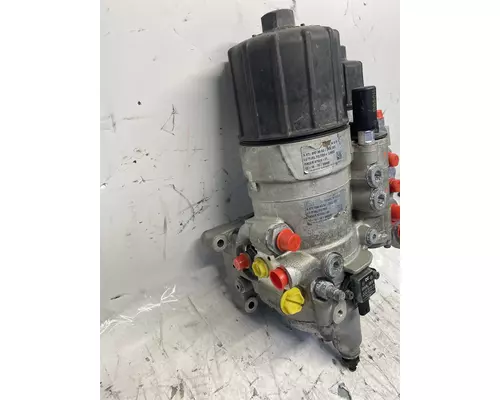 DETROIT DIESEL DD15 Engine Filter Base