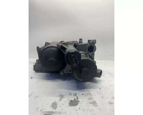 DETROIT DIESEL DD15 Engine Filter Base