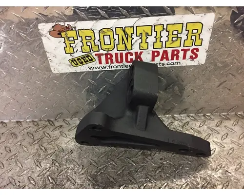 DETROIT DIESEL DD15 Engine Mounts