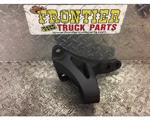 DETROIT DIESEL DD15 Engine Mounts