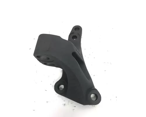 DETROIT DIESEL DD15 Engine Mounts