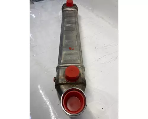 DETROIT DIESEL DD15 Engine Oil Cooler