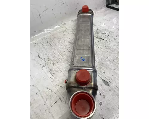DETROIT DIESEL DD15 Engine Oil Cooler