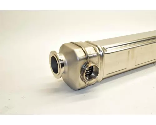 DETROIT DIESEL DD15 Engine Oil Cooler