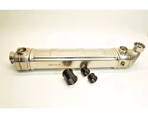 DETROIT DIESEL DD15 Engine Oil Cooler