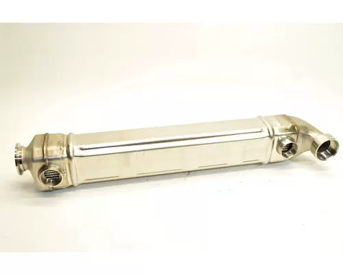 DETROIT DIESEL DD15 Engine Oil Cooler
