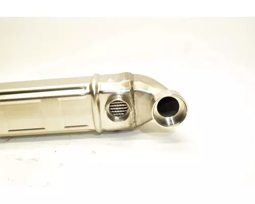 DETROIT DIESEL DD15 Engine Oil Cooler