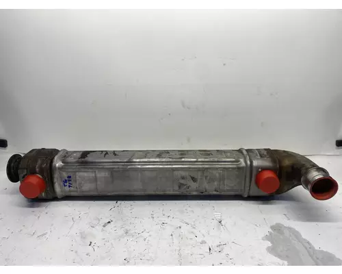 DETROIT DIESEL DD15 Engine Oil Cooler