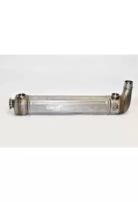 DETROIT DIESEL DD15 Engine Oil Cooler